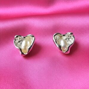 925 Silver Needle - Stud Earrings - Natural Freshwater Pearl Geometric Design